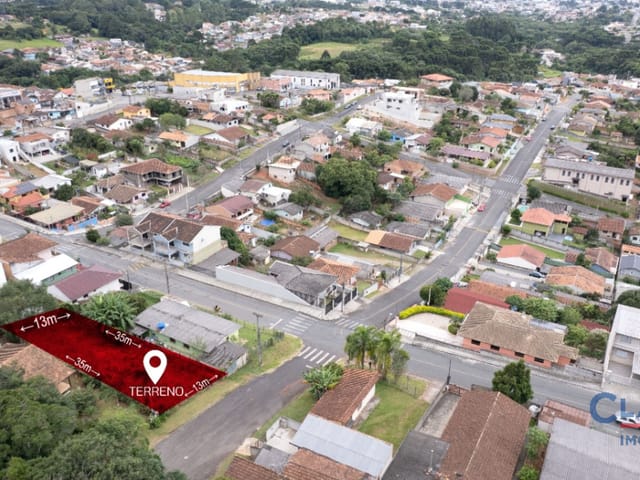 Terreno à venda, no bairro Jardim Sao Vicente em Campo Largo