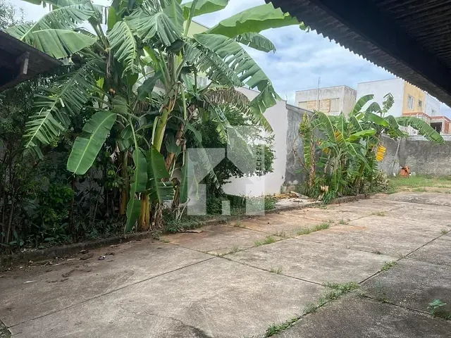 Terreno com 300m², à venda, no bairro Vila de Vecchi em Jundiaí