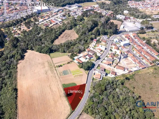 Terreno à venda, no bairro Vila Santa Terezinha em Campo Largo