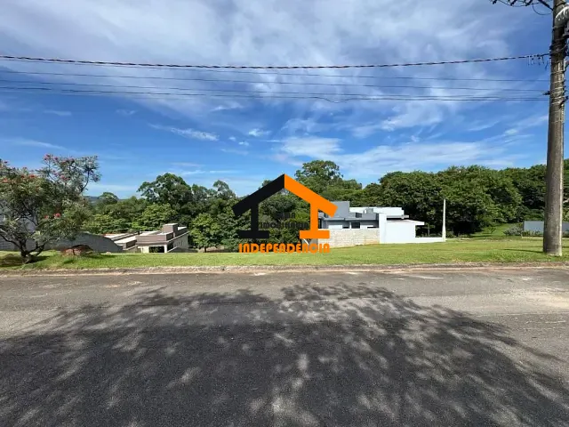 Terreno com 380m², à venda, no bairro Condomínio Ville de France em Itatiba