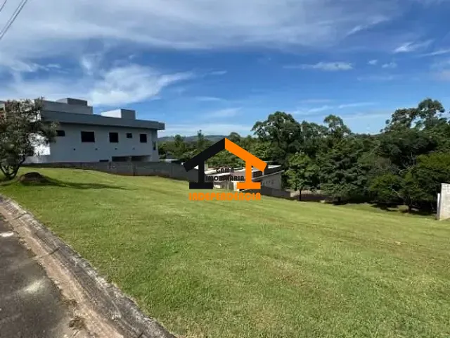 Terreno com 380m², à venda, no bairro Condomínio Ville de France em Itatiba