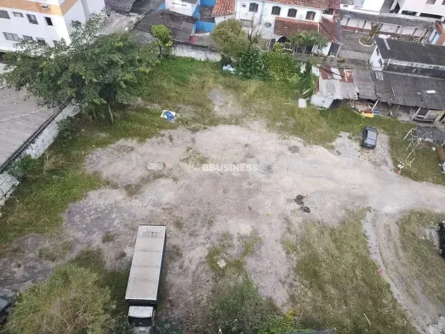 Terreno com 2925m², à venda, no bairro Centro em São Vicente