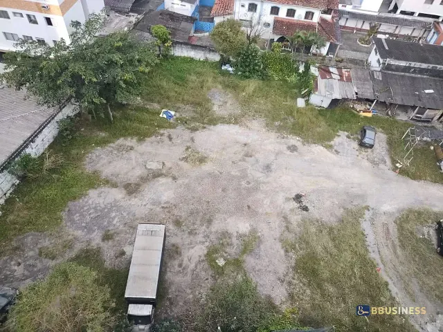 Terreno com 2925m², à venda, no bairro Centro em São Vicente
