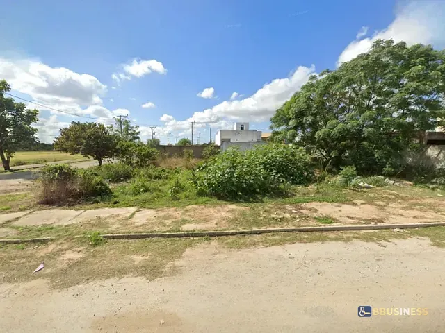 Terreno com 212m², à venda, no bairro Vivendas do Coqueiro III em Campos dos Goytacazes