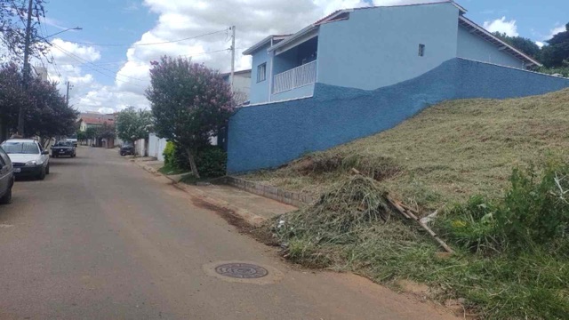 Terreno com 258m², à venda, no bairro Penha em Bragança Paulista