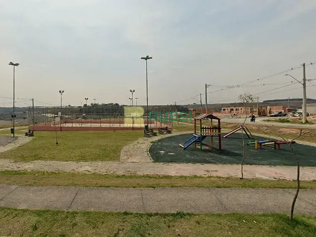 Terreno com 202m², à venda, no bairro Portal dos Pássaros em São José dos Campos