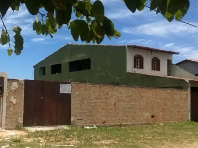 Terreno com 360m², à venda, no bairro chapéu do sol em São João da Barra