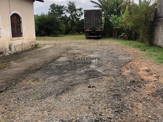 Terreno com 1600m², à venda, no bairro Jardim Califórnia em Jacareí