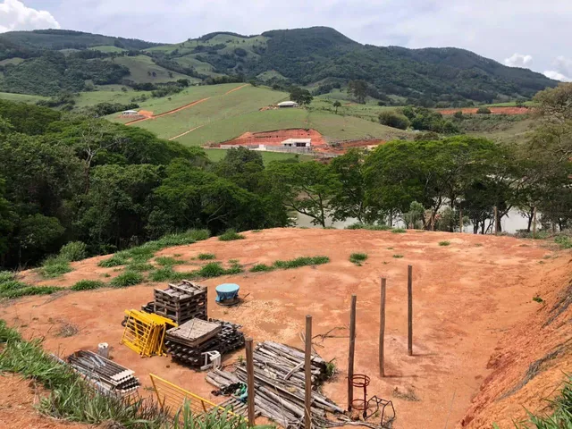 Terreno com 20000m², à venda, no bairro Salto em Extrema