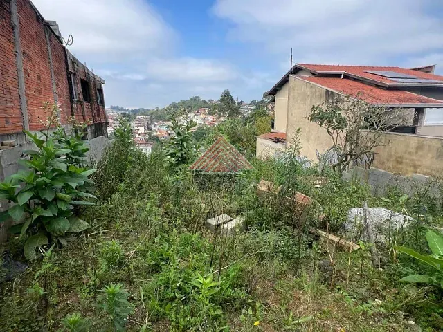 Terreno com 366m², à venda, no bairro São Caetaninho em Ribeirão Pires