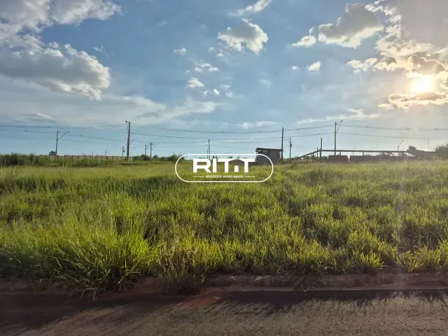 Terreno com 200m², à venda, no bairro São Bento em Paulínia