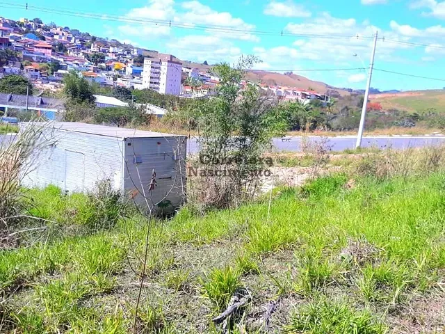 Terreno com 338m², à venda, no bairro Jardim Novo Amanhecer em Jacareí