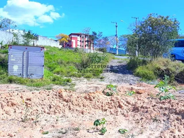 Terreno com 338m², à venda, no bairro Jardim Novo Amanhecer em Jacareí
