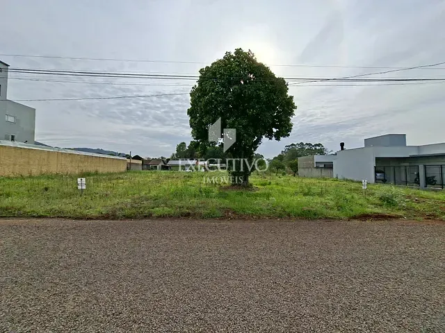 Terreno com 428m², à venda, no bairro São Caetano em Arroio do Meio