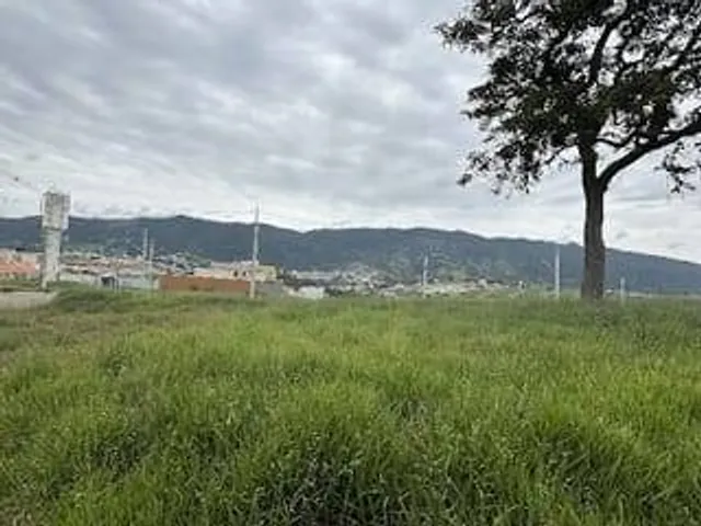 Terreno com 300m², à venda, no bairro Sierra em Extrema