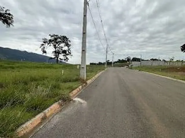 Terreno com 300m², à venda, no bairro Sierra em Extrema