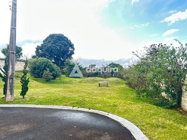 Terreno com 640m², à venda, no bairro Jardim Carvalho em Ponta Grossa