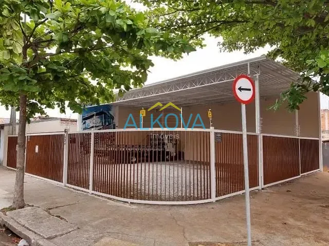 Terreno com 215m², à venda, no bairro Parque Industrial em São José dos Campos