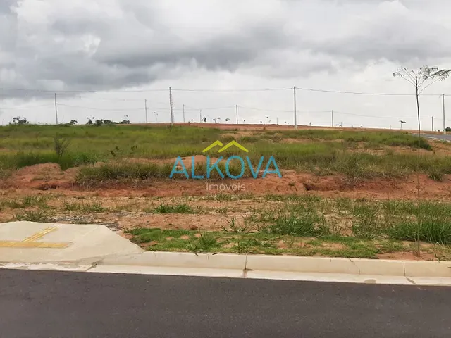 Terreno com 200m², à venda, no bairro Jardim Colonial em São José dos Campos