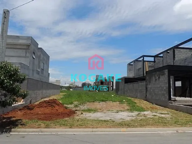 Terreno com 300m², à venda, no bairro Jardim Santa Tereza em Taubaté