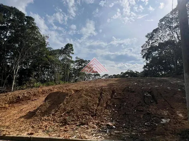 Terreno com 2007m², à venda, no bairro Quarta Divisão em Ribeirão Pires