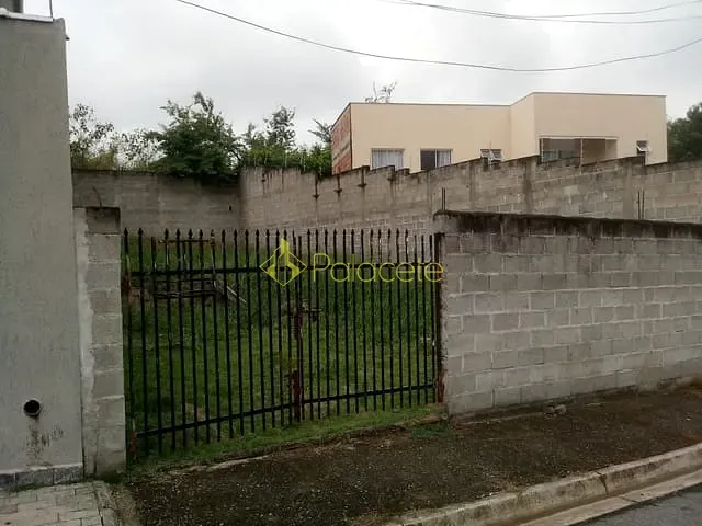 Terreno com 250m², à venda, no bairro Vila Suiça em Pindamonhangaba