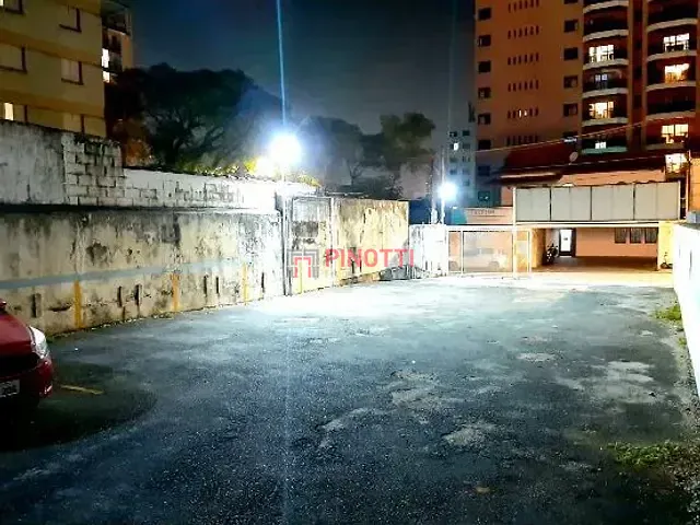 Terreno à venda ou para alugar, no bairro Vila Álvaro Marques em São Bernardo do Campo