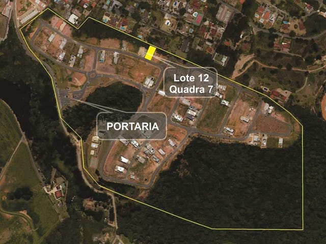 Terreno com 381m², à venda, no bairro Parque Dom Henrique em Cotia