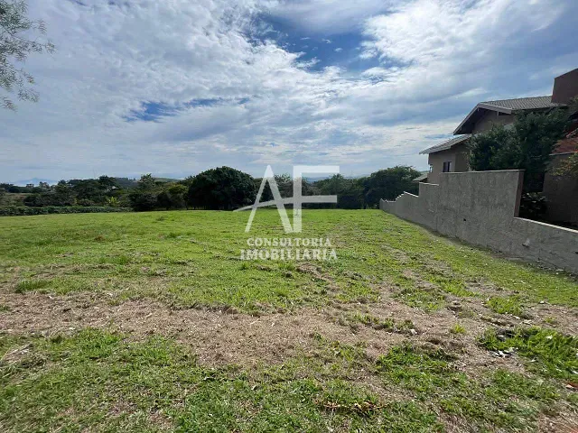 Terreno com 23000m², à venda, no bairro Chácara São Félix em Taubaté