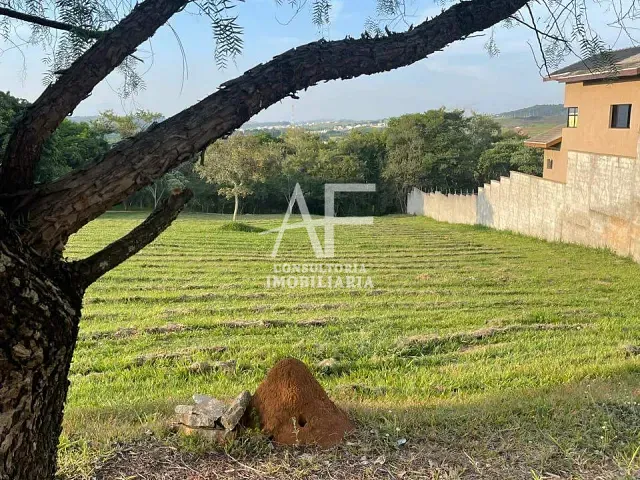 Terreno com 23000m², à venda, no bairro Chácara São Félix em Taubaté