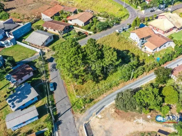 Terreno à venda, no bairro Vila Bancária em Campo Largo