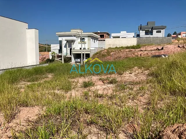 Terreno com 361m², à venda, no bairro Recanto dos Eucaliptos em São José dos Campos