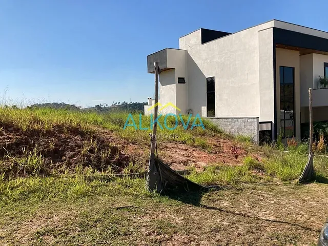 Terreno com 361m², à venda, no bairro Recanto dos Eucaliptos em São José dos Campos