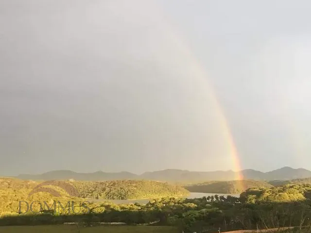 Terreno com 581m², à venda, no bairro Condomínio Lagoa Silvana - Parques do Vale em Caratinga