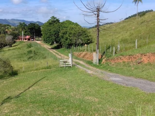 Foto do Terreno - Terreno à venda, 30000 m² por R$ 957.400,00 - Zona Rural - Paraibuna/SP | RUSSI IMÓVEIS