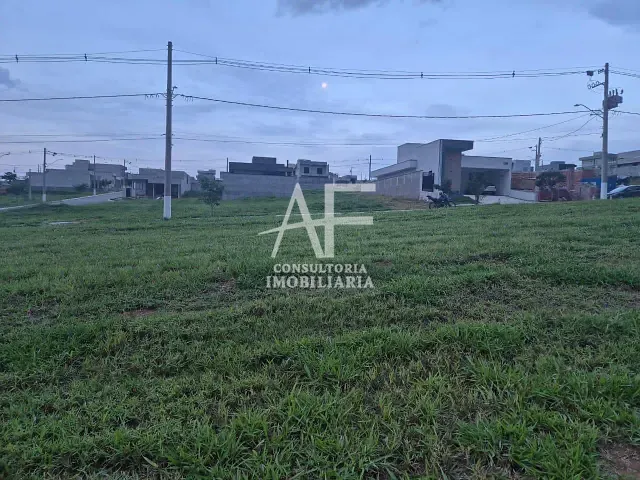 Terreno com 250m², à venda, no bairro Vale dos Cristais em Taubaté