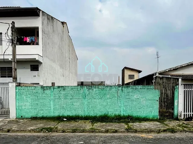 Terreno com 135m², à venda, no bairro Jardim Ana Rosa em Taubaté
