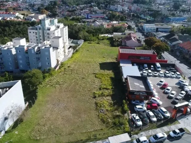 Terreno à venda, no bairro Uberaba em Curitiba