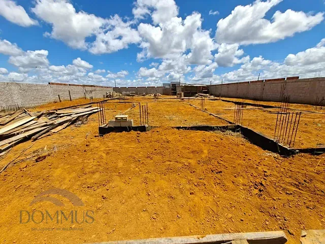Terreno com 753m², à venda, no bairro Condomínio Lagoa Silvana - Parques do Vale em Caratinga