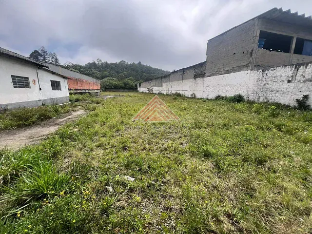 Terreno com 2800m², para alugar, no bairro Roncon em Ribeirão Pires