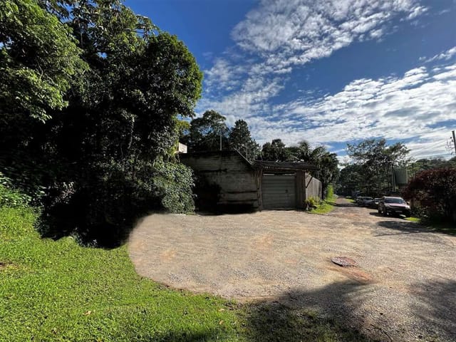 Terreno com 860m², à venda, no bairro Jardim Colibri em Cotia
