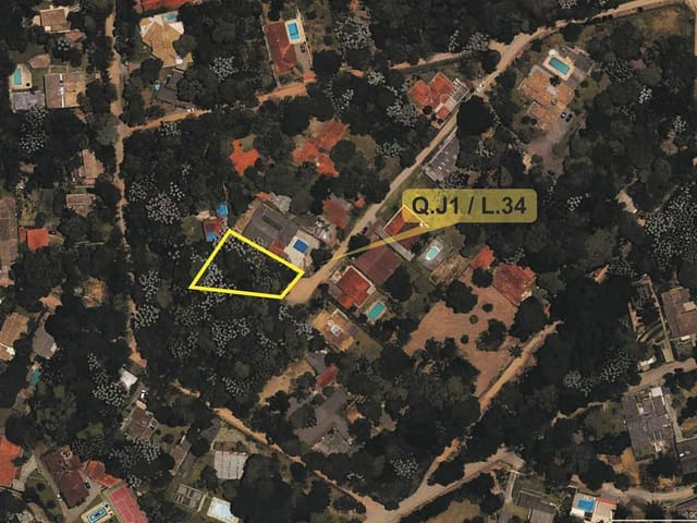 Terreno com 860m², à venda, no bairro Jardim Colibri em Cotia