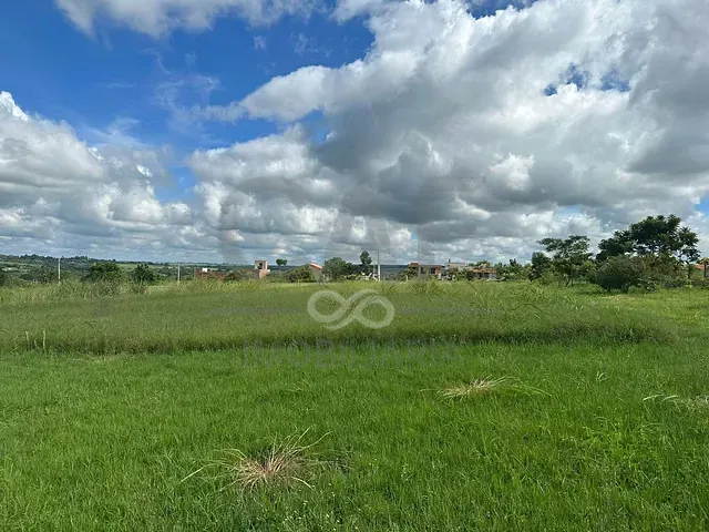 Sítio com 20050m², à venda, no bairro Bairrinho em Artur Nogueira