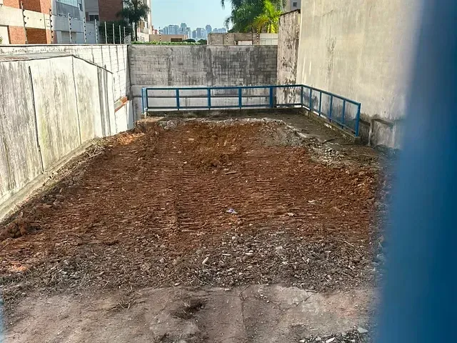 Terreno com 1200m², à venda, no bairro Fundação em São Caetano do Sul