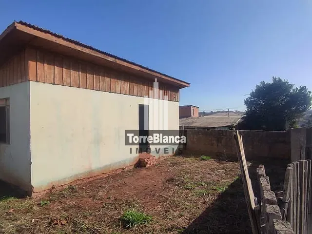 Terreno com 317m², à venda, no bairro Uvaranas em Ponta Grossa
