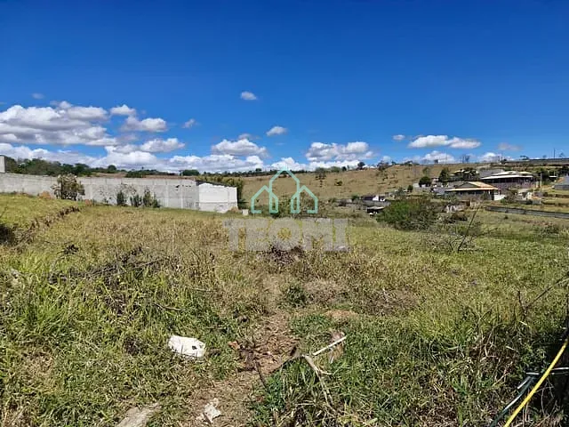 Terreno com 1003m², à venda, no bairro Barreiro em Taubaté