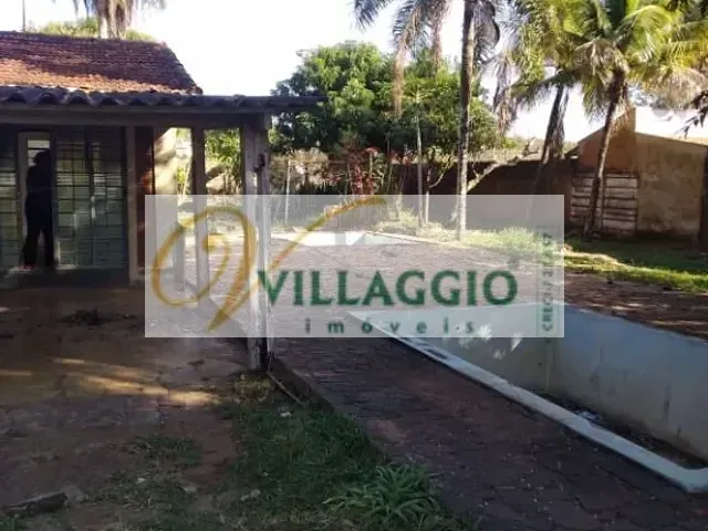 Terreno com 1300m², à venda, no bairro Monte Carlo em Guapiaçu