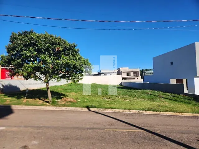 Terreno com 800m², à venda, no bairro Medeiros em Jundiaí