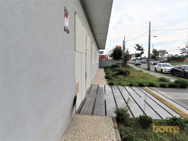 Terreno à venda, no bairro Uberaba em Curitiba