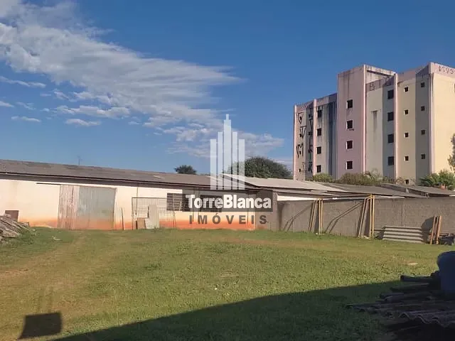 Terreno com 462m², à venda, no bairro Uvaranas em Ponta Grossa